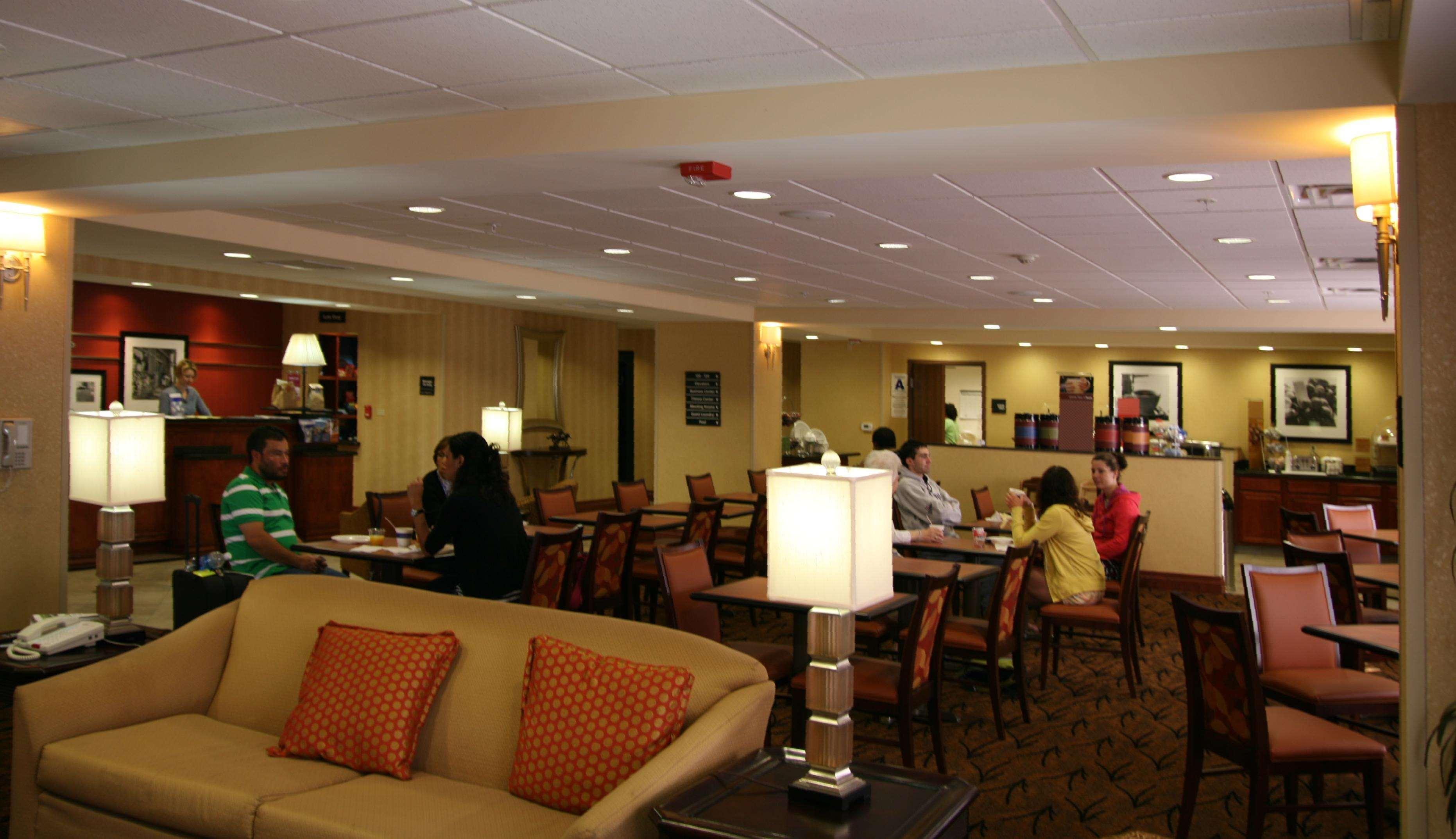 Hampton Inn Norco/Corona Restaurace fotografie