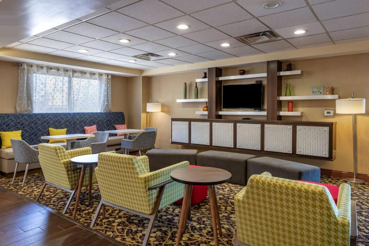 Hampton Inn Norco/Corona Exteriér fotografie