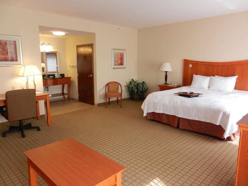 Hampton Inn Norco/Corona Exteriér fotografie